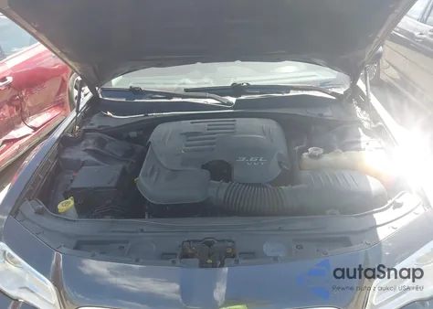 2016 Chrysler 300 Anniversary Edition from USA, damaged, VIN 2C3CCARG8GH145016